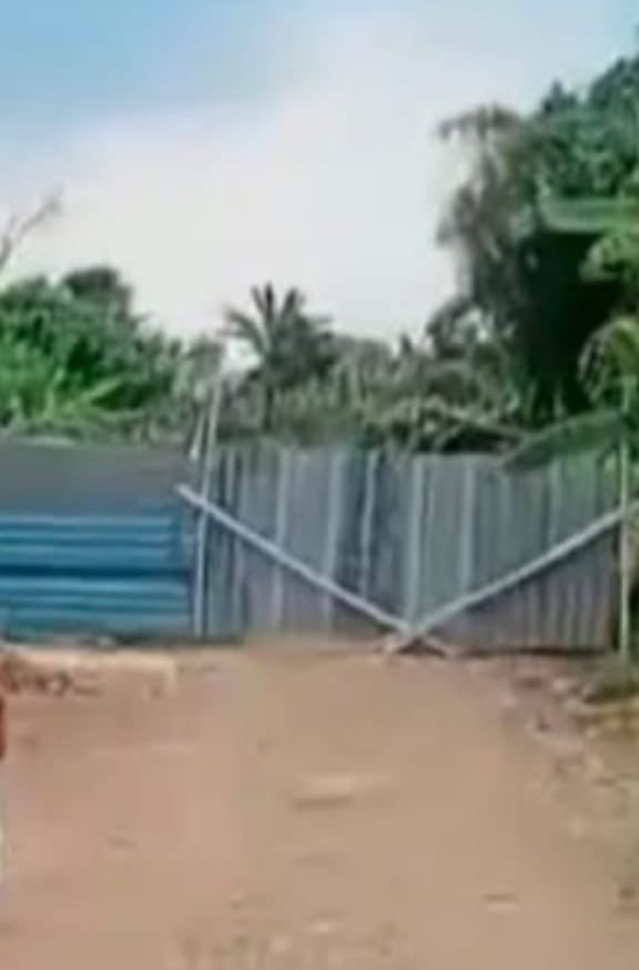 Aktifitas Bisnis Gelap Gudang  BBM Ilegal Kembali Beroperasi Di Pesisir Pantai Sukajaya  Dikabarkan  Adanya Keterlibatan Oknum TNI AD 